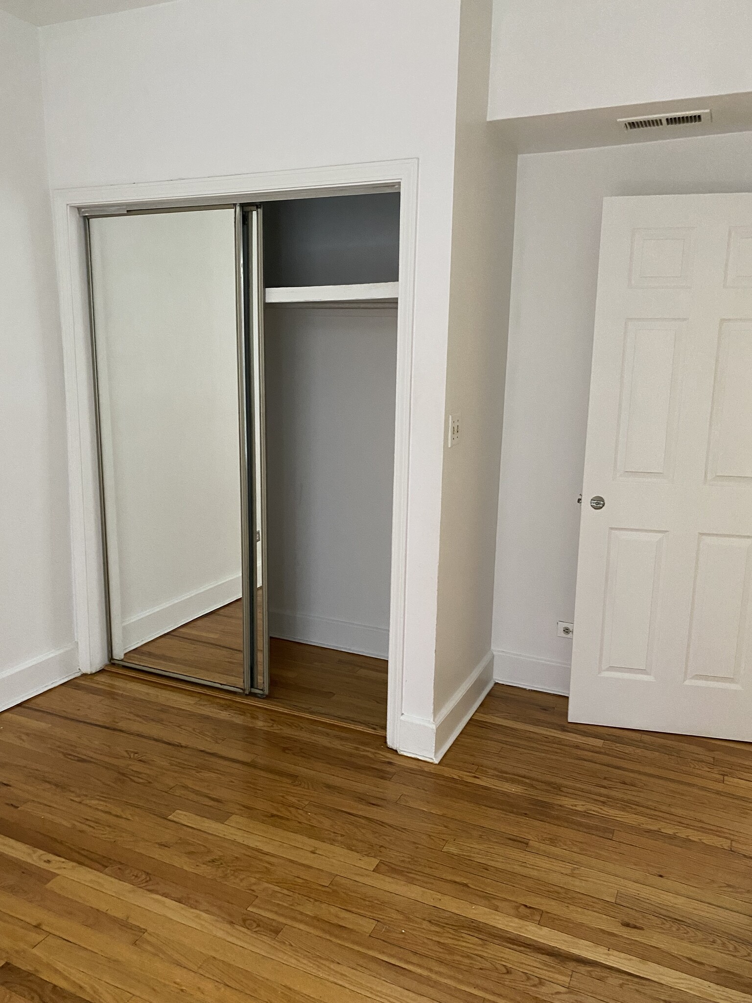 East Bedroom Closet - 4930 N Kedzie Ave