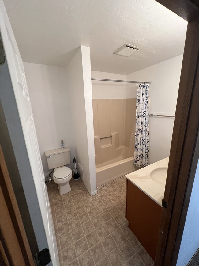 Building Photo - 1708 Patriot Way