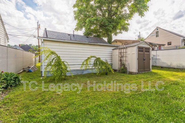 Building Photo - 1509 Franklin Ave