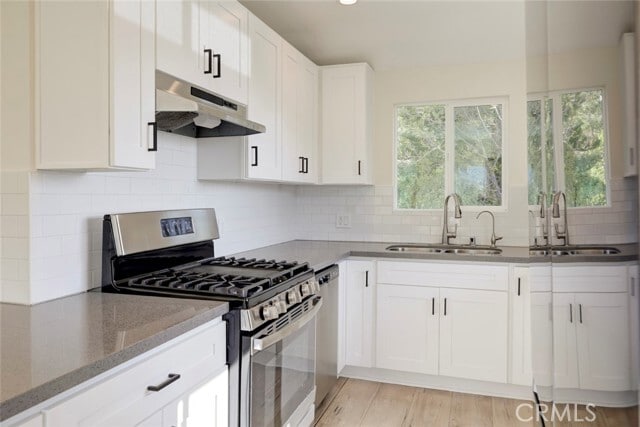 Building Photo - 1881 Verdugo Loma Dr