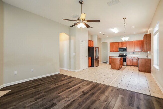 Building Photo - 3914 Leatherwood Dr