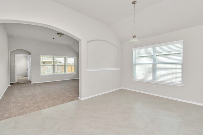 Building Photo - 3350 Avary River Ln