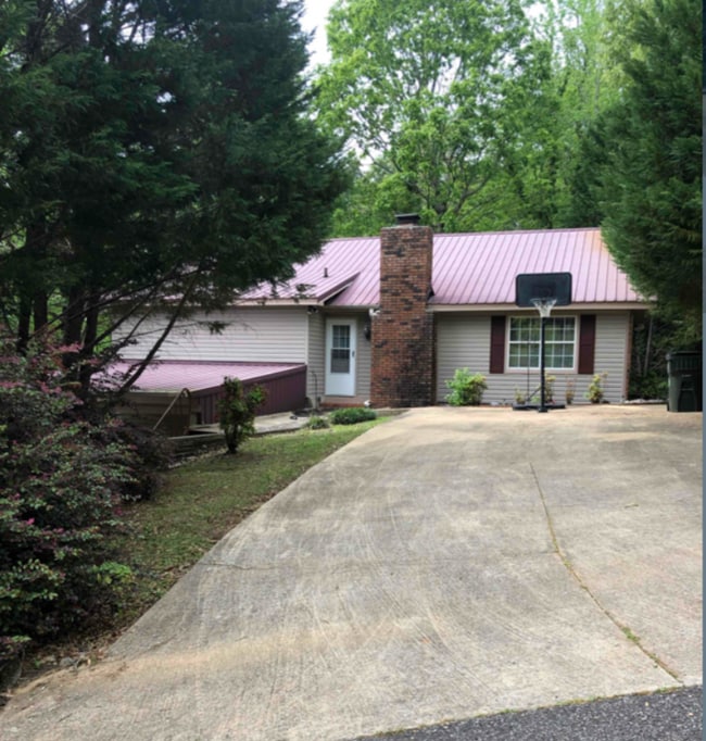 Primary Photo - 4241 Springhill Dr