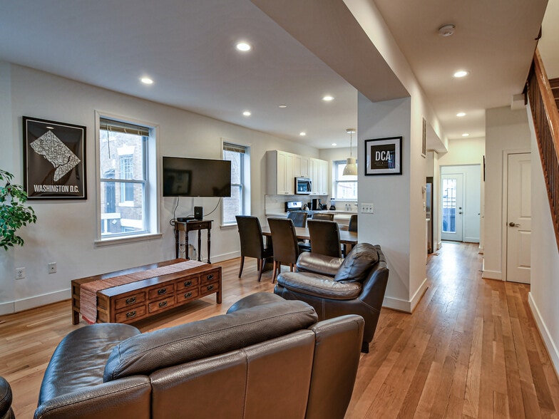 Building Photo - 3415 13th St NW