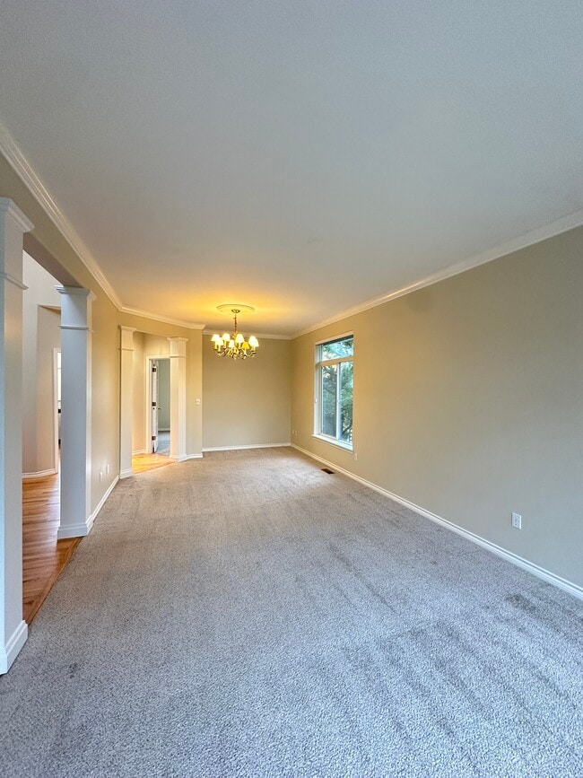 Building Photo - 17855 SW Mandel Ln