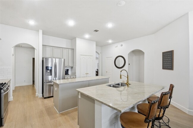 Building Photo - 17706 Windsor Grove Ln