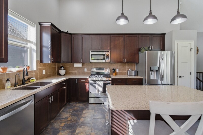 Building Photo - 10603 S 213th St