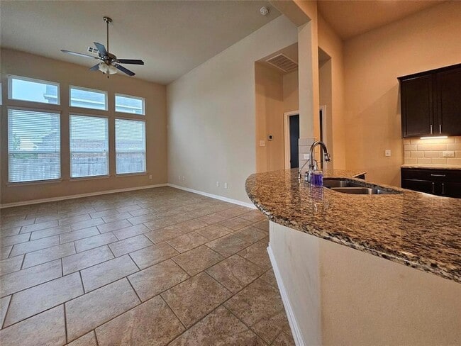 Building Photo - 637 Palmilla St