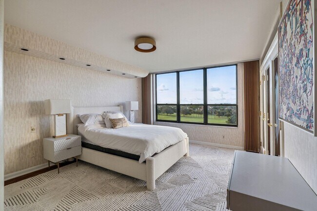 Building Photo - 7217 Promenade Dr