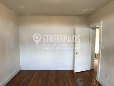 Building Photo - 2 bedroom in Boston MA 02135