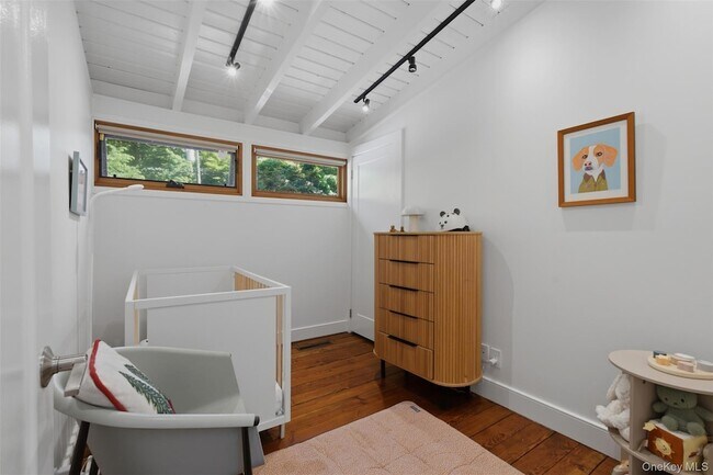 Building Photo - 28 Mallard Rise