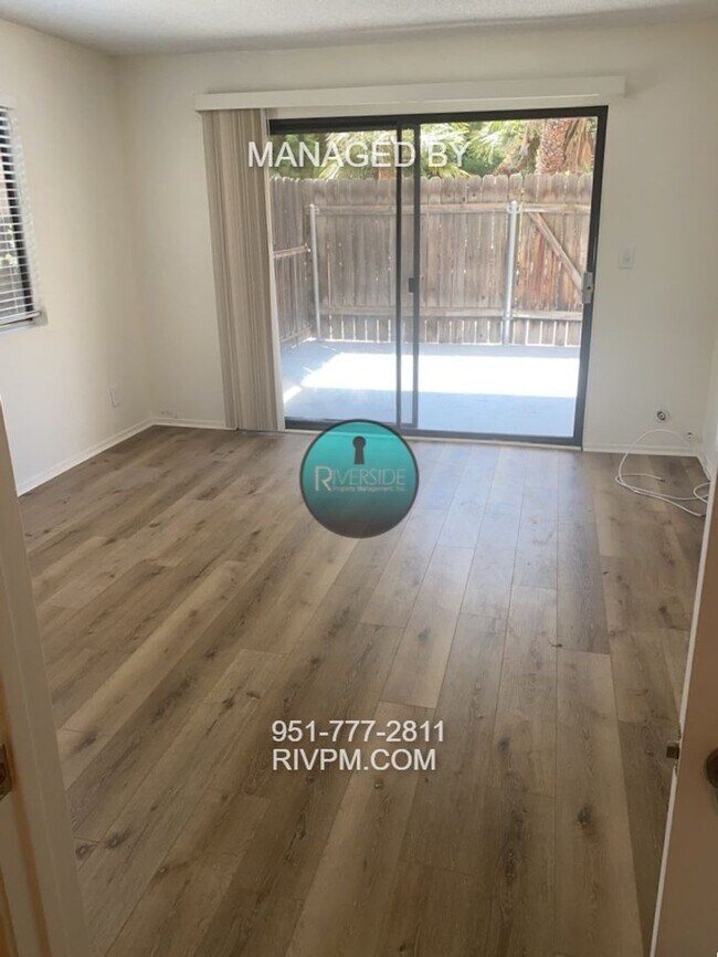 Building Photo - Spacious 2-Bedroom, 2-Bathroom Condo locat...