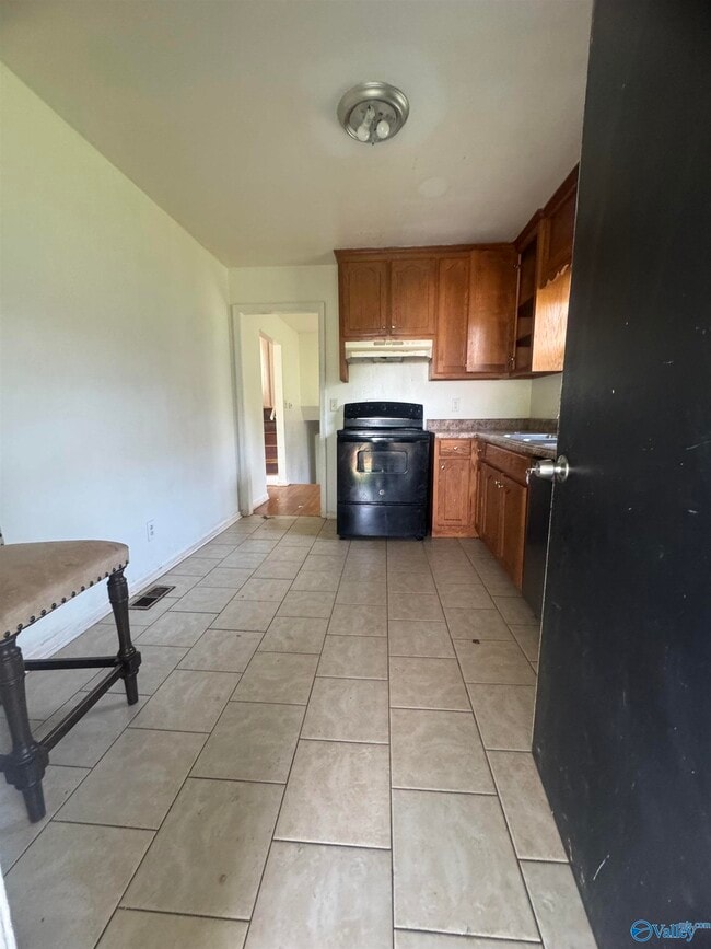 Building Photo - 4605 Broadmeadow Ln NW