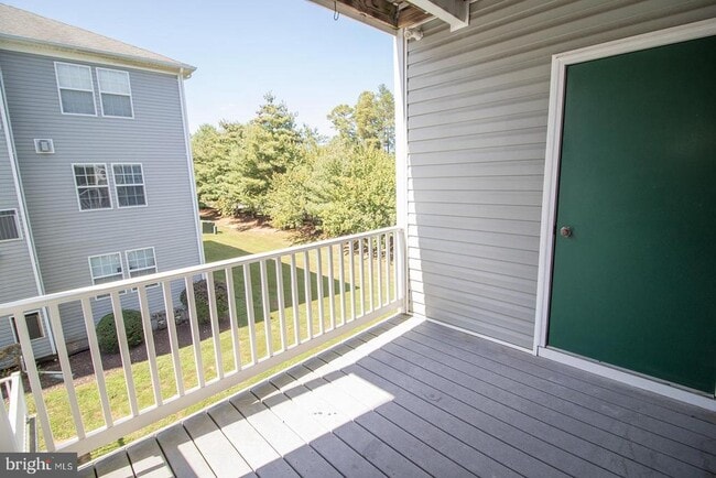 Building Photo - 45522 Westmeath Way