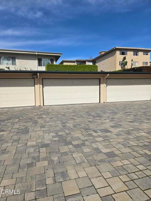 Building Photo - 660 S Orange Grove Blvd