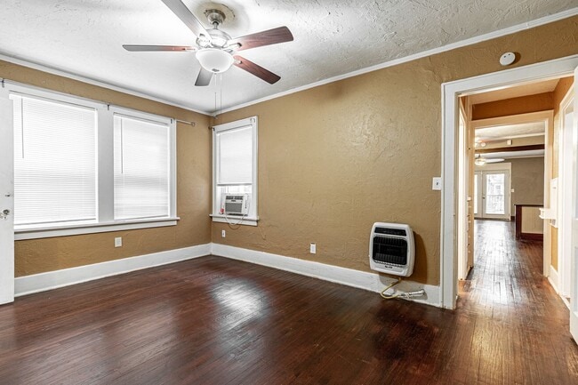 Building Photo - 1 Bed 1 Bath apartment in Okc close to Plaza District!