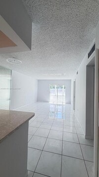Building Photo - 120 Royal Palm Rd