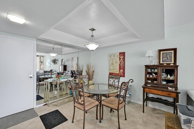 Building Photo - 3590 S Ocean Blvd