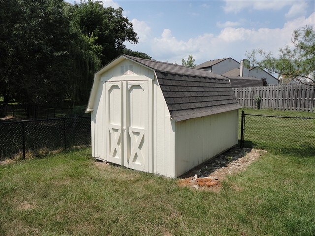 Building Photo - 2053 Coldwater Ct