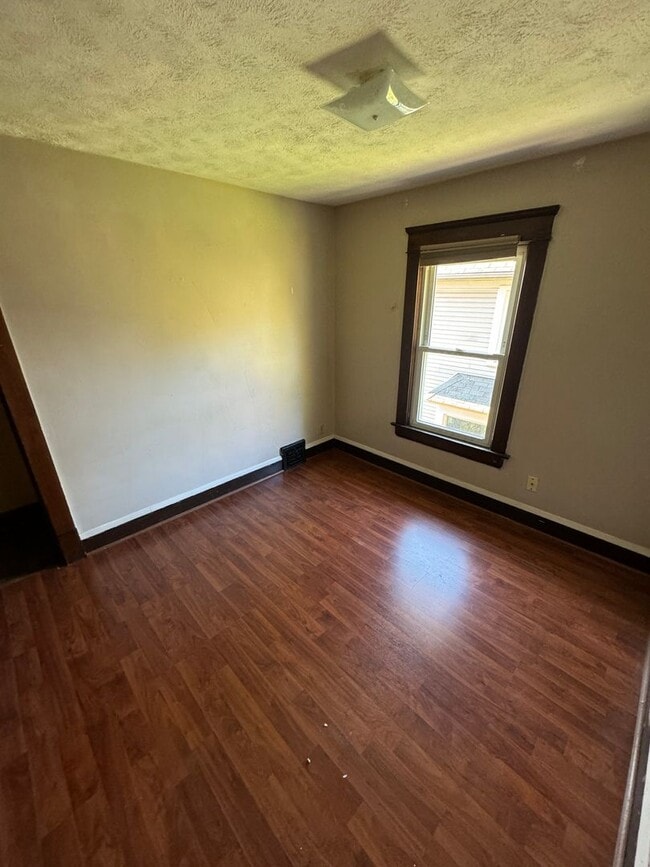 Building Photo - 769/771 Work Drive