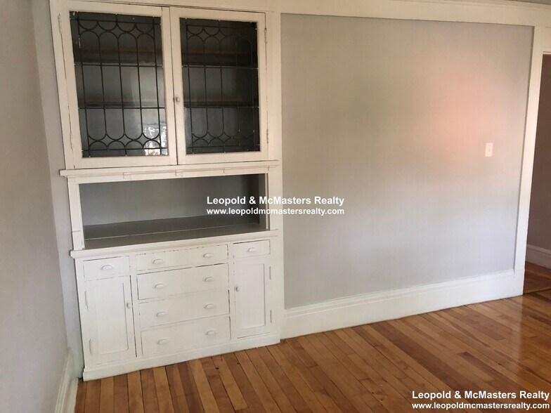 Building Photo - 226 South St