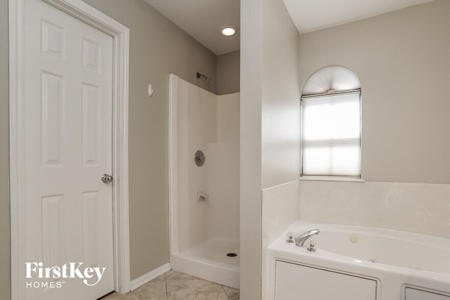 Building Photo - 28752 Aloha Ln