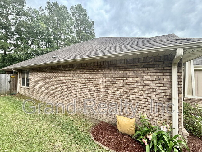 Building Photo - 5892 Dunridge Drive