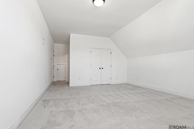 Building Photo - 802 Marlstone Dr