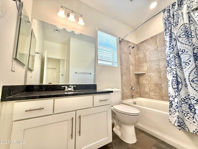 Building Photo - 3231 S Mingus Dr