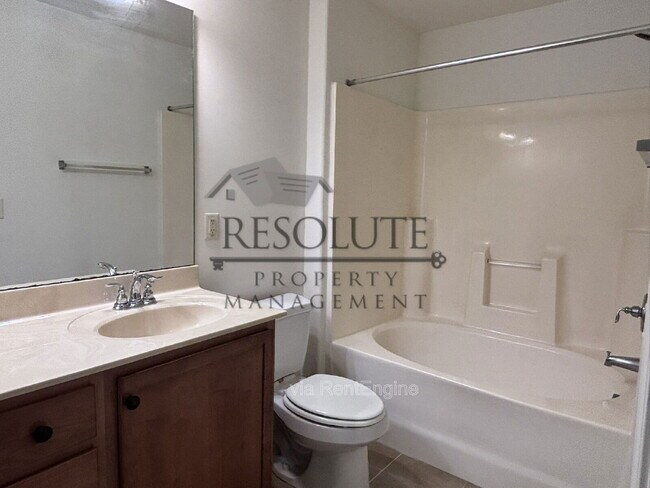 Building Photo - 6110 San Marcos Way