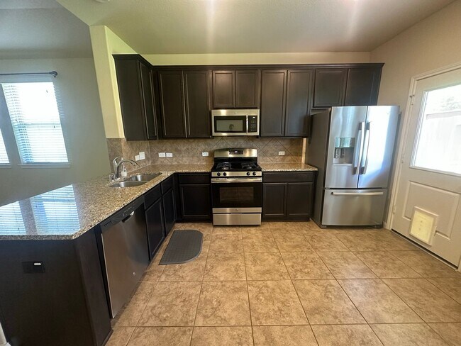 Building Photo - 482 Terra Vis Cir