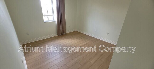 Building Photo - 222 Grouper Ct