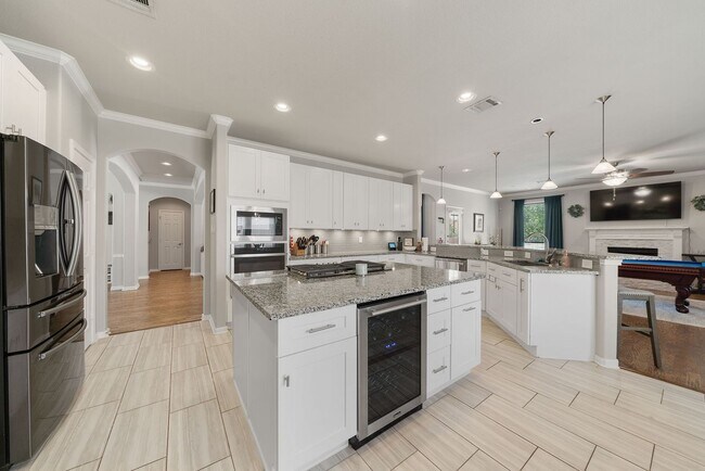 Building Photo - Stunning Home with Pool Now Available in t...