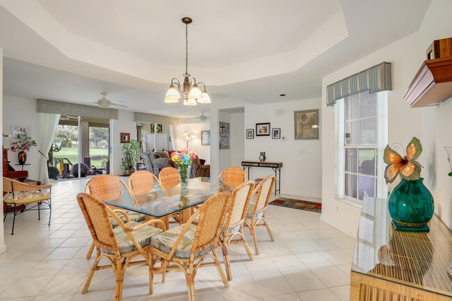 Building Photo - 11570 Briarwood Cir