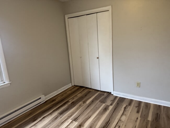 Building Photo - 179 Hedgewood Ct