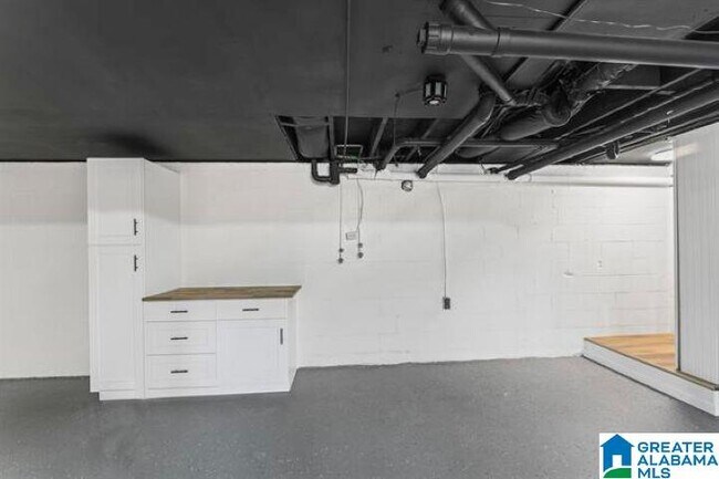 Building Photo - 6531 Kathy Cir