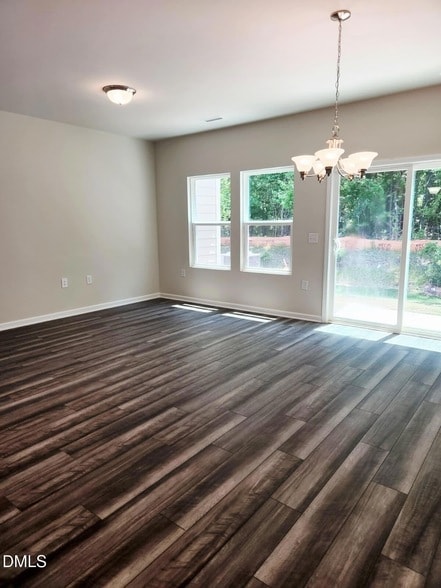 Building Photo - 250 Brook Farm Ln