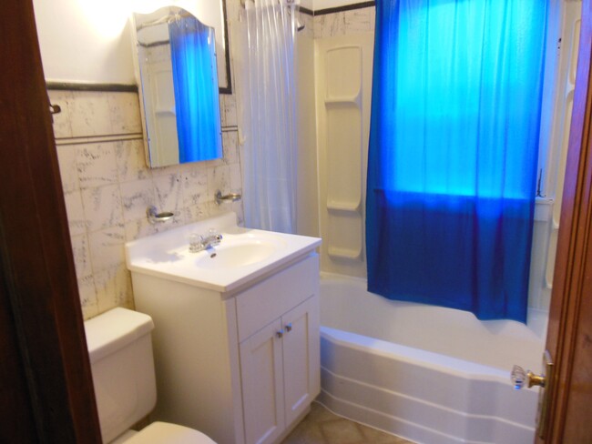 Bathroom with full tub and shower - 4249 Hohman Ave