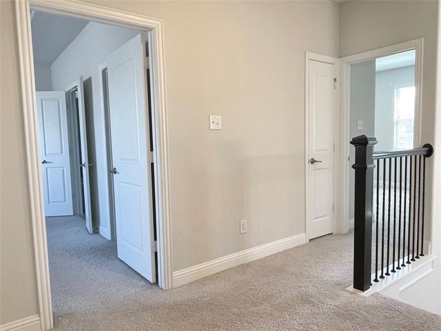 Building Photo - 2257 Washington Dr