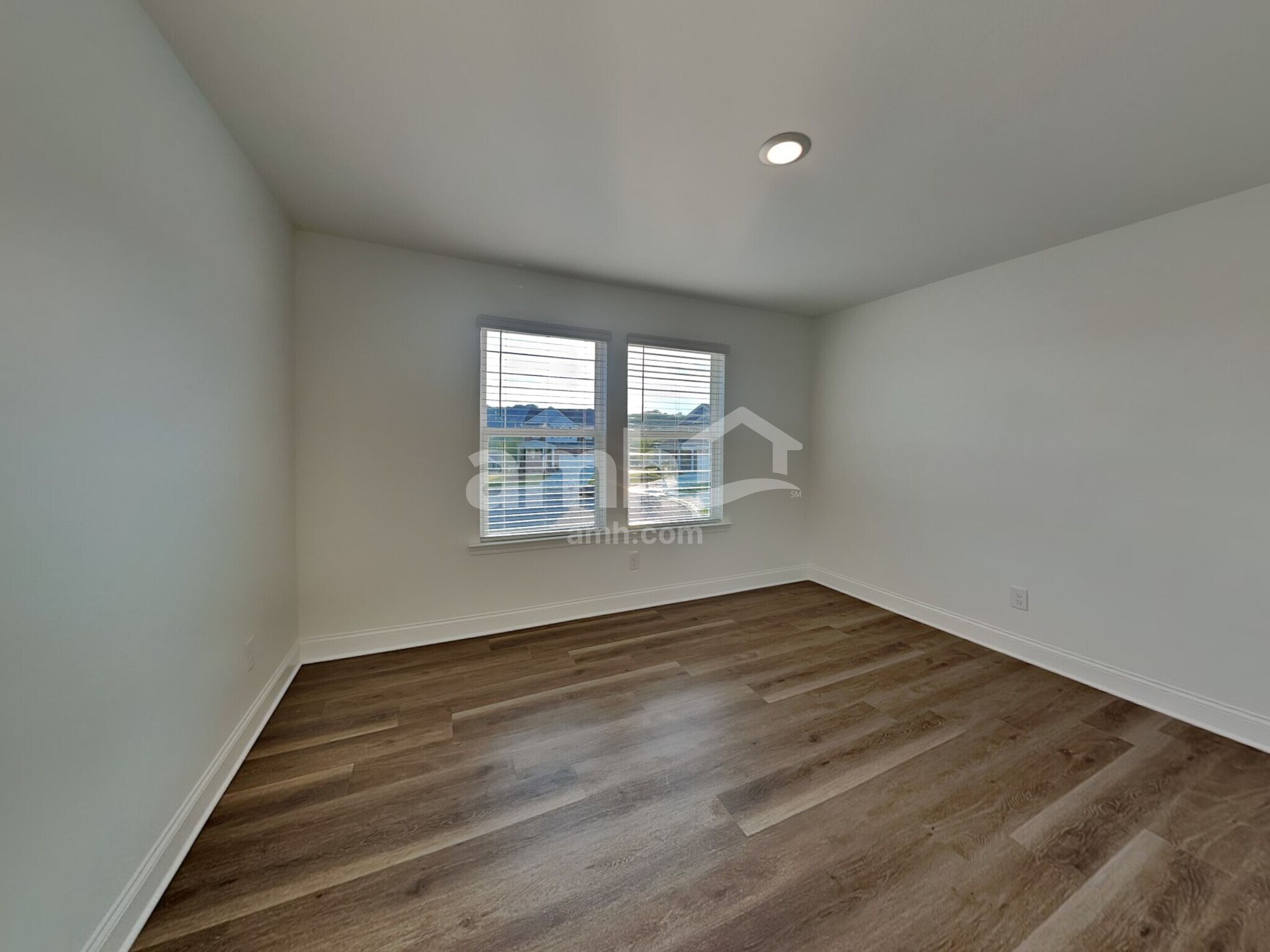 Building Photo - 1695 Soapstone Rd