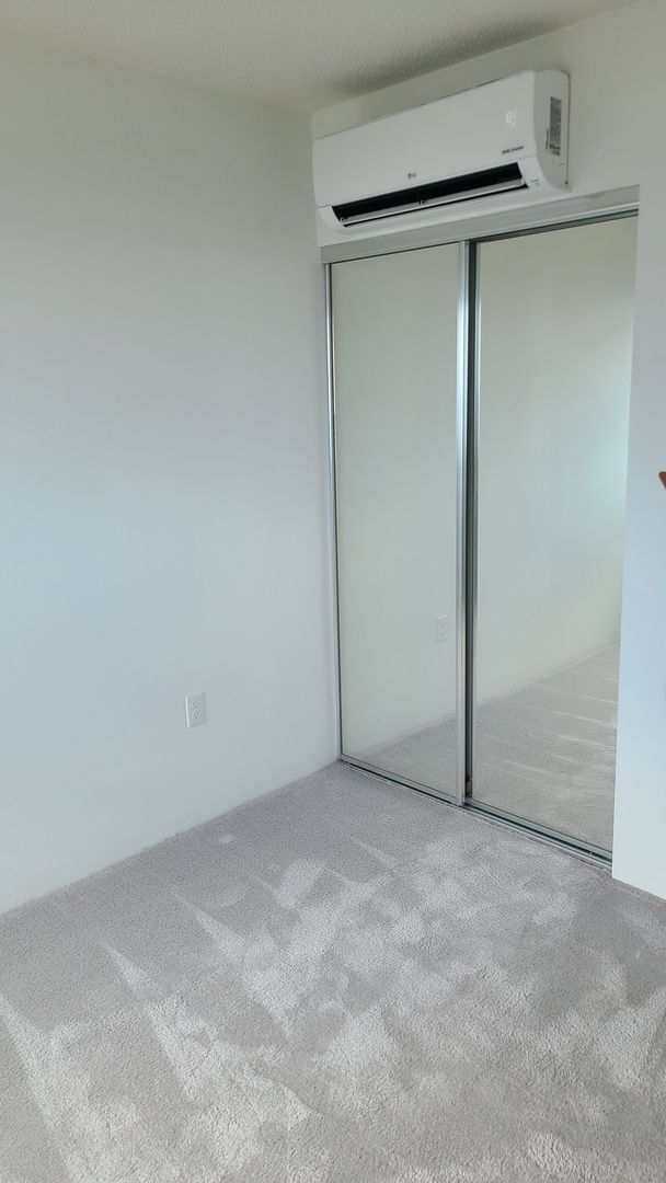 Building Photo - Brand New Kakaako Ililani Condo 2 bedroom ...