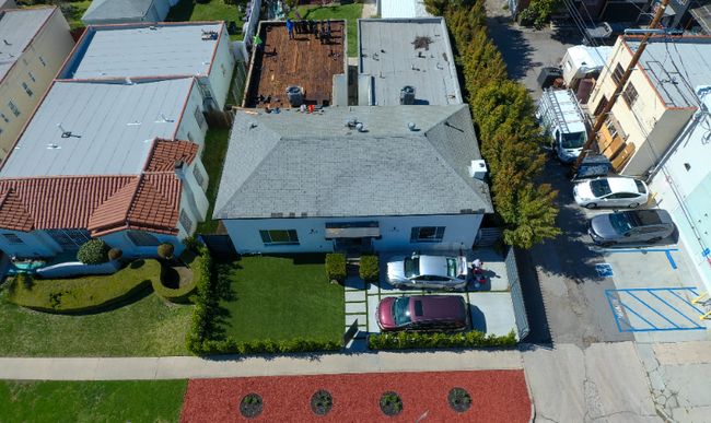 Building Photo - 1415 Stearns Dr