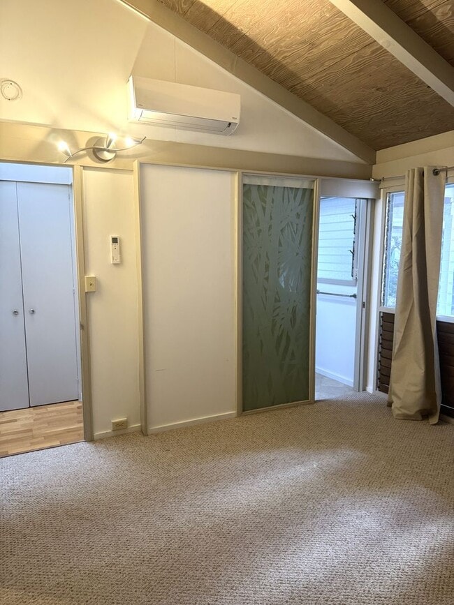 Building Photo - Peaceful Manoa - Well maintained 3 bedroom...