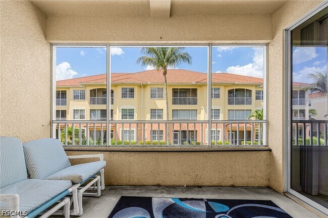 Building Photo - 1137 Van Loon Commons Cir