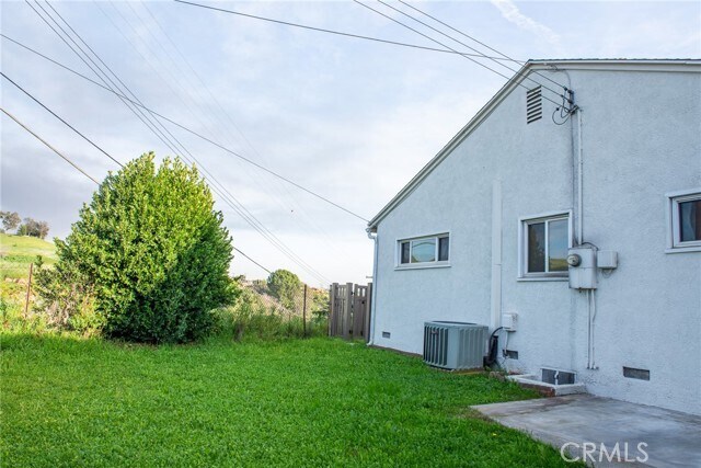 Building Photo - 1600 Trumbower Ave