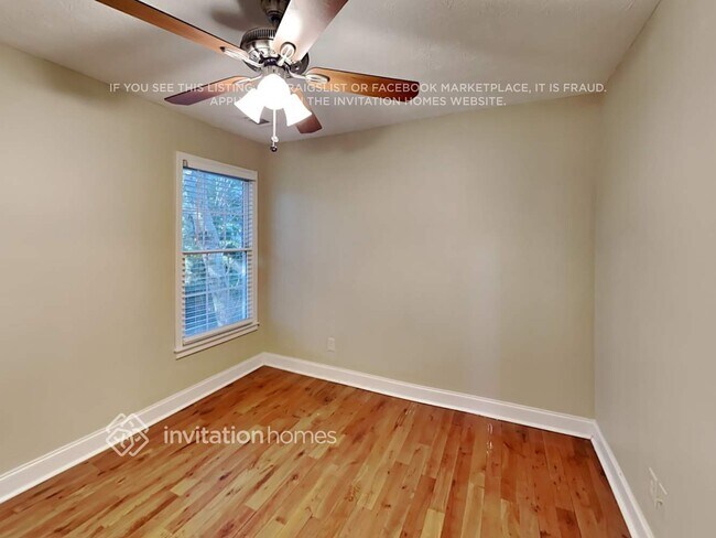 Building Photo - 9008 Mallory Ln