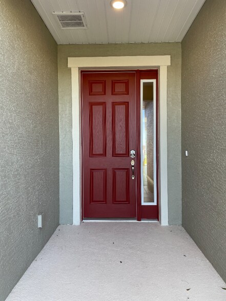 Building Photo - 7214 SW 57th St