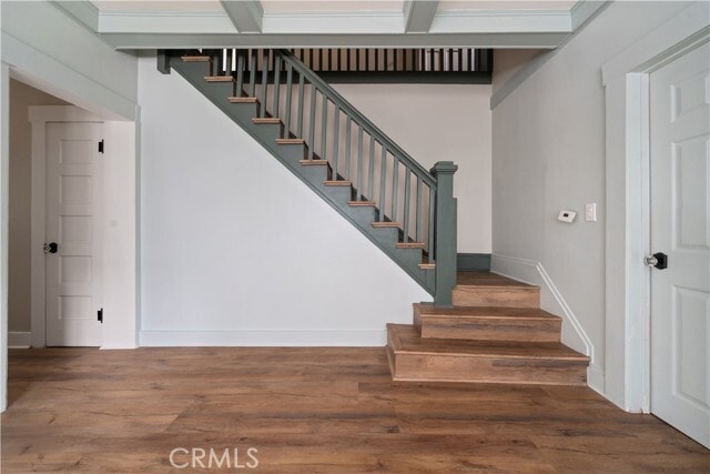 Building Photo - 326 Daisy Ave