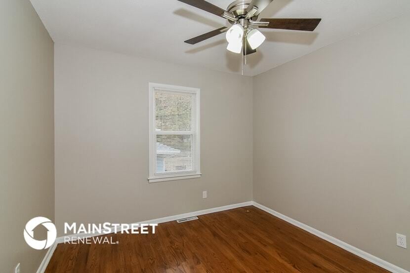 Building Photo - 9302 Fairwood Dr