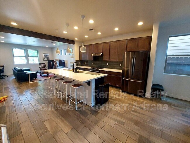 Building Photo - 2449 W Bruce Balle Dr